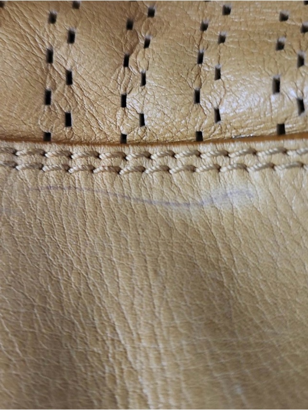 Chloe Perforated Bucket Shoulder Bag in yellow - Picture 8 of 9